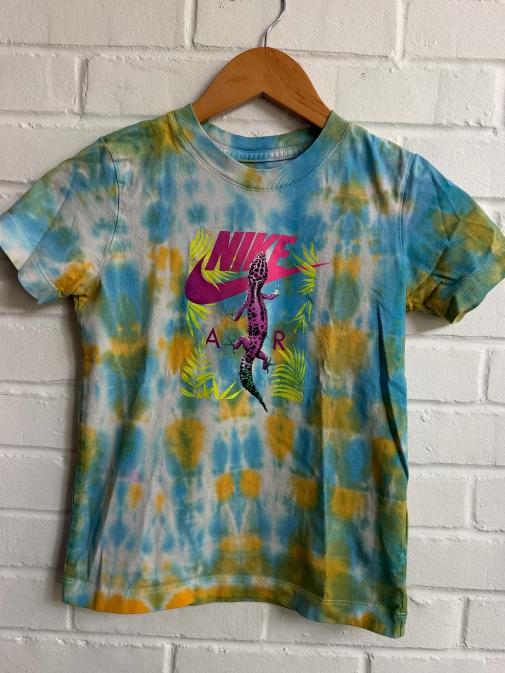 Nike tshirt